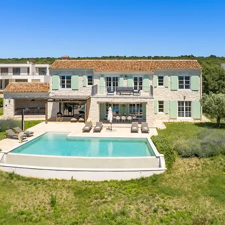 Zelena With Panoramic Seaview And Big Pool