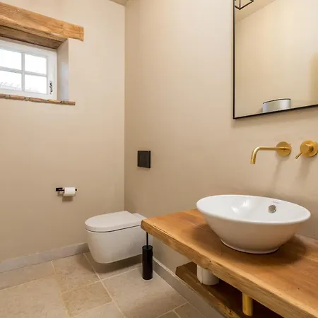 Zelena With Panoramic Seaview And Big Pool Villa