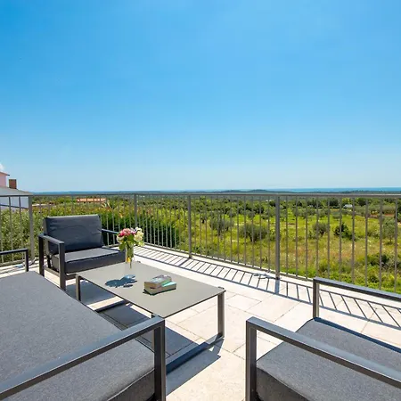 Zelena With Panoramic Seaview And Big Pool Villa *