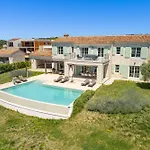 Zelena With Panoramic Seaview And Big Pool 빌라