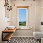 Zelena With Panoramic Seaview And Big Pool 빌라 발