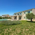 Zelena With Panoramic Seaview And Big Pool 발