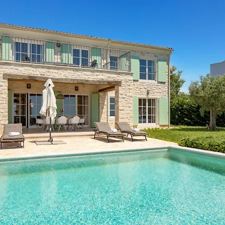 Vila Zelena With Panoramic Seaview And Big Pool
