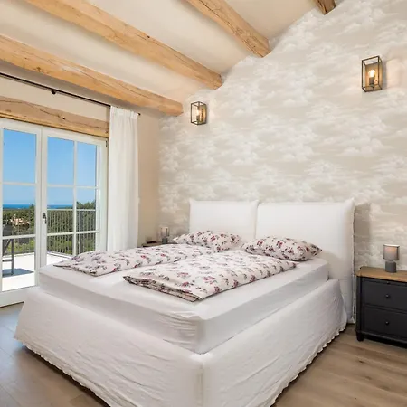 Vila Zelena With Panoramic Seaview And Big Pool Bale
