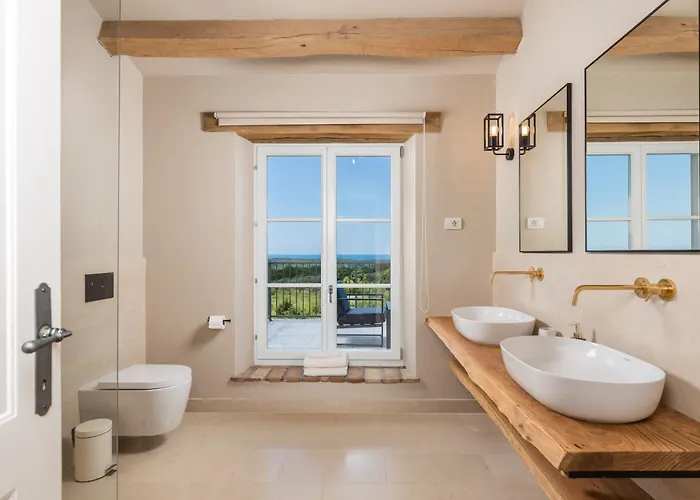 Vila Zelena With Panoramic Seaview And Big Pool Bale