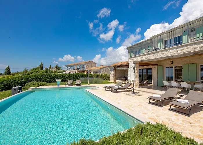 Vila Zelena With Panoramic Seaview And Big Pool Bale