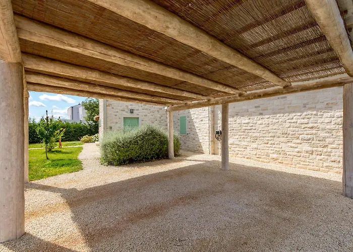 Vila Zelena With Panoramic Seaview And Big Pool *